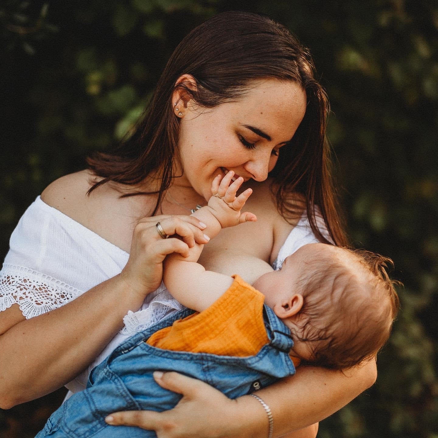 Motherhood Chats Unfiltered: Ashley Hunt, Lactation Educator